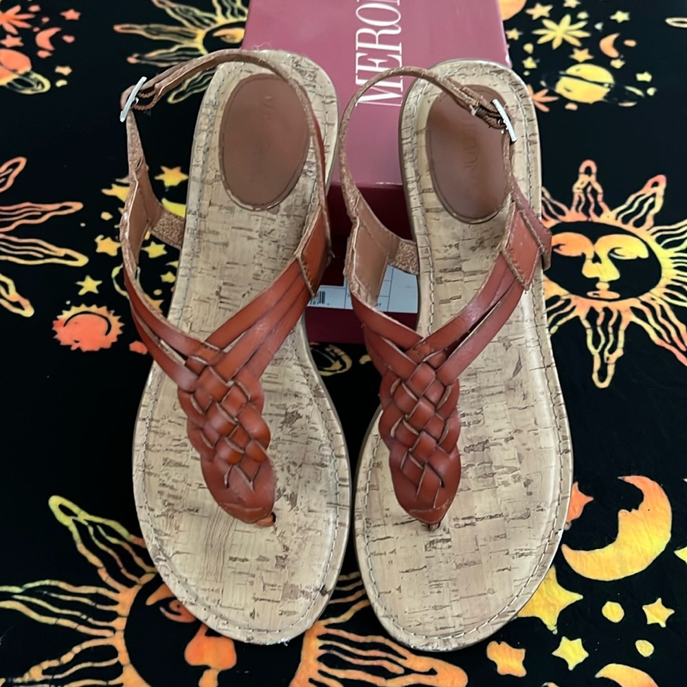 GUC Leather sandal sz 8 Merona brand. Perfect for summer!
